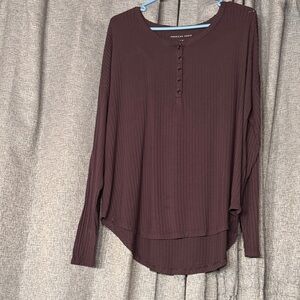 3/$15! 🎈 American Eagle Outfitters Women's Long Sleeve Ribbed Henley Top - Plum